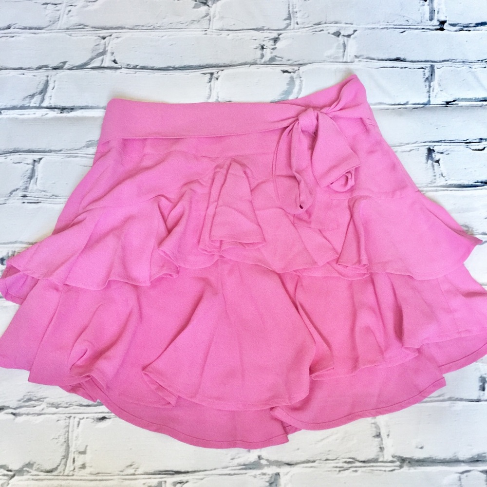 High Waisted Ruffle Mini Skirt - Picture 4 of 6